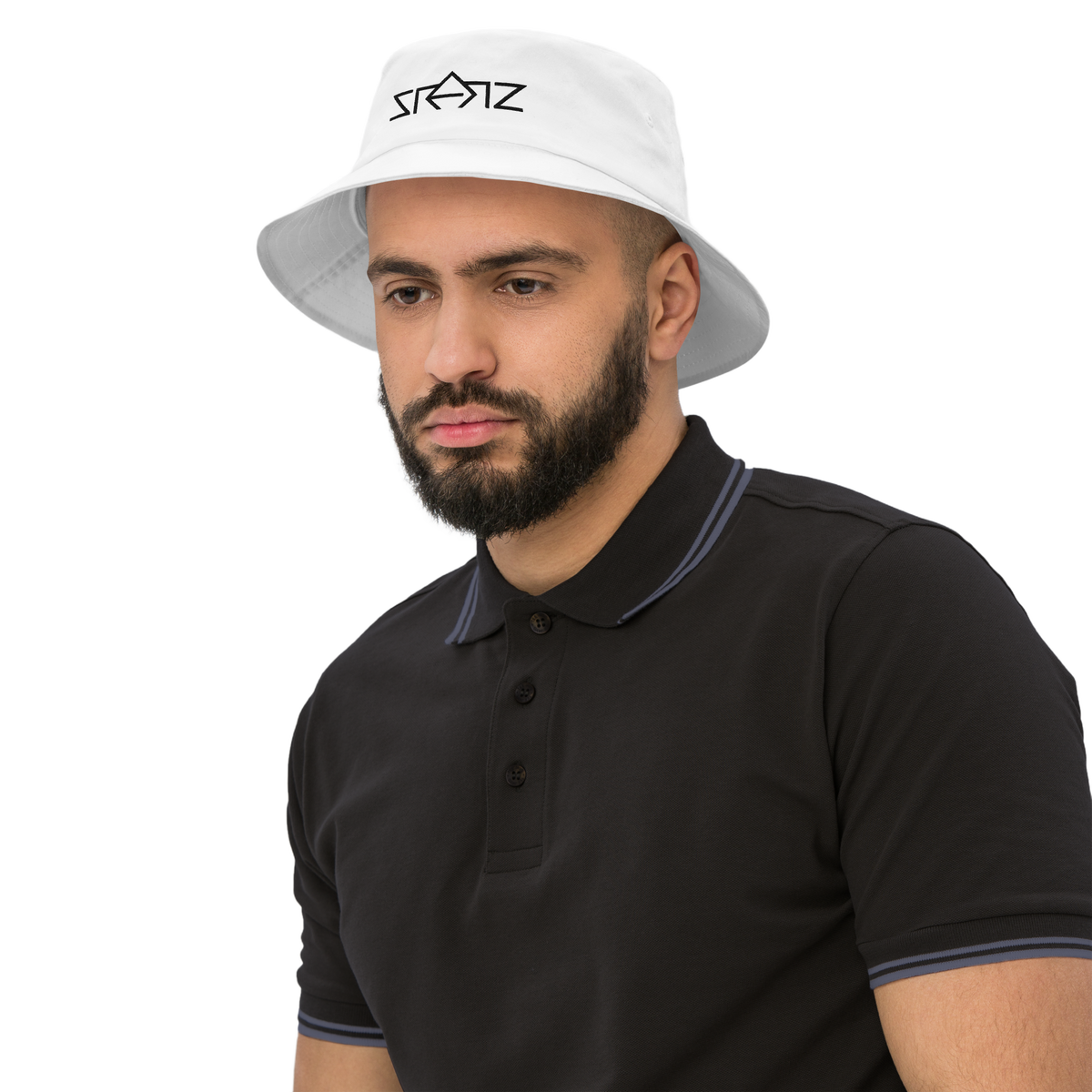SRARZ Signature Bucket Hat – Weiss – Herrenmodell Vorderansicht