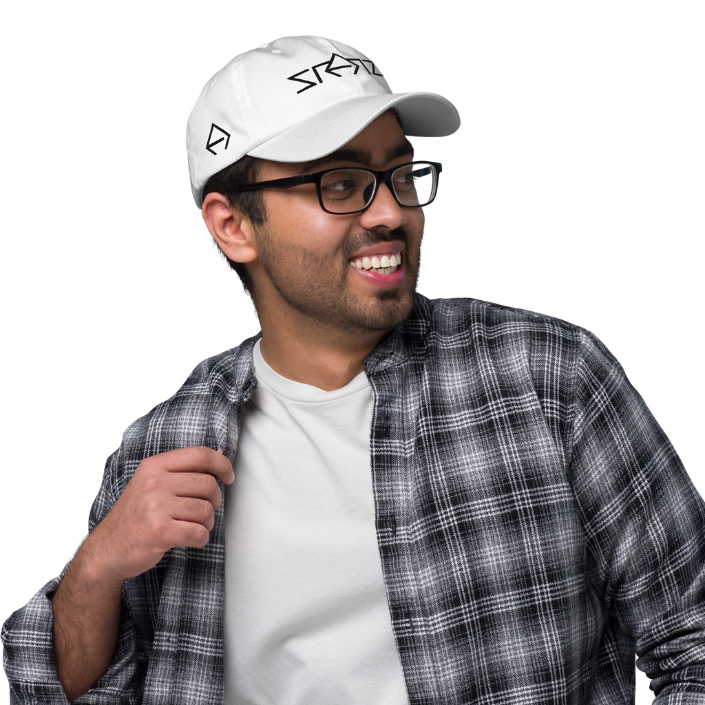 SRARZ Signature Cap – Weiss – Herrenmodell Vorderansicht